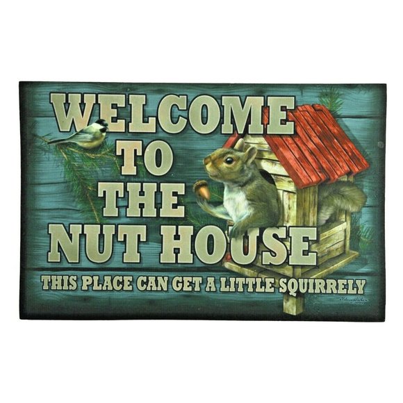 Welcome To The Nut House Indoor Outdoor Rubber Mat Squirrel House 17 x 26 Inch - Picture 1 of 2
